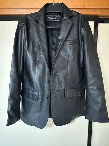 haluf 램 가죽 블랙 테일러드 자켓