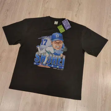 새상품 프릭스스토어 오타니 쇼헤이 T셔츠 L사이즈 블랙