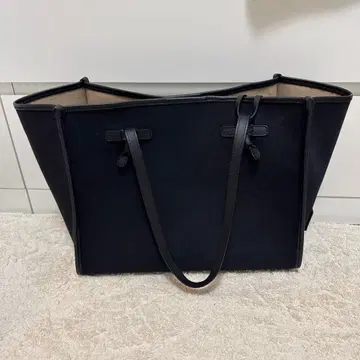 GIANNI CHIARINI 블랙 토트백 마르첼라 M
