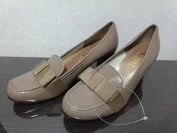 HIMIKO 브랜드 BETTY CLUB 베이지 리본 펌프스 24.5cm