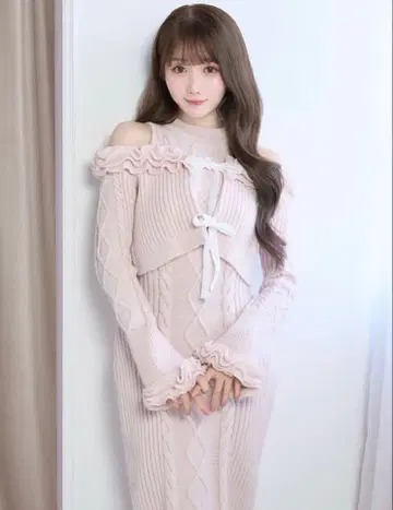 RoseMuse 로제뮤즈 Cable knit o/p 로제뮤