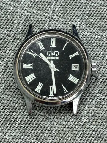 시티즌 Q&Q 수동 와인딩 블랙 다이얼 작동품