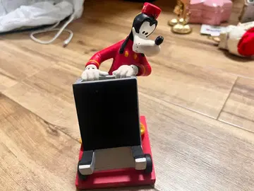 구피 피규어 트렁크 포함 약 15cm