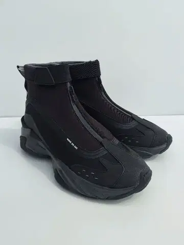 ZARA 자라 MOVE ON 365 블랙 부츠 택 포함 새상품