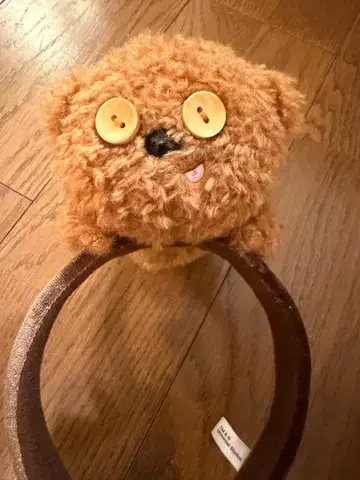 유니버셜의 팀 머리띠