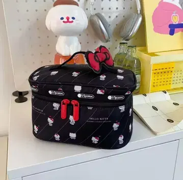 HELLO KITTY 나일론 메이크업 파우치