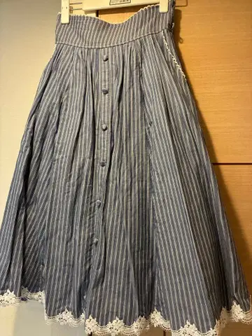 리즈리사 하의 스트라이프 블루 계열 레이스