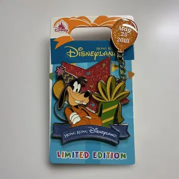 홍콩 디즈니 구피 핀 배지