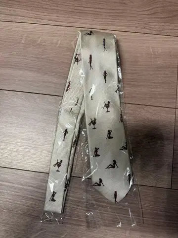 갱스터빌 GANGSTERVILLE 넥타이 화이트