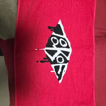 TOOBOE 로고 빨간색 타월