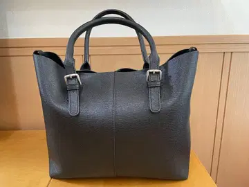 더 수트 컴퍼니 토트백