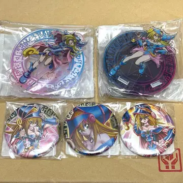 유희왕 듀얼몬스터즈 블랙 매지션 걸 아크릴 스탠드 캔뱃지