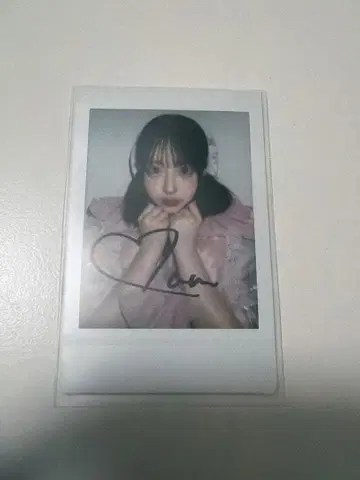 사쿠라바 하루카 폴라로이드 사인