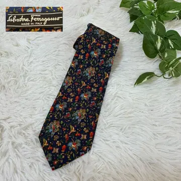 Salvatore Ferragamo 살바토레 페라가모 넥타이 실크