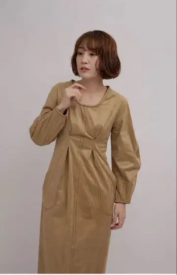 Uneck Stitch Cocoon Dress VALLAN 신타 사치카