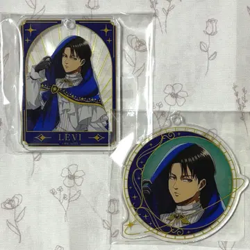 진격의 거인 마루쿠지 별하늘의 마법사 아크릴 키링 리바이