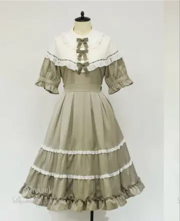 Amavel classical Maiden 티어드 원피스 카키