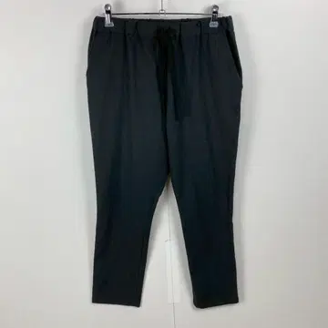 새상품급 TRAVAIL MANUEL 트라바이유 마뉘엘 페그 팬츠 스트레치