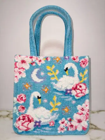 [러브리 바이 페이러] 아토레 키치죠지점 한정판 키치죠지 스완 백