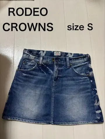 RODEO CROWNS 카모플라쥬 데님 스커트 S