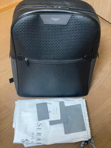 SERAPIAN 블랙 가죽 백팩 수납 가방 포함