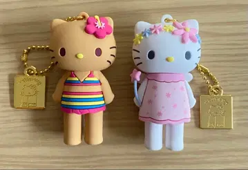 헬로키티전 마스코트 참 2개 세트