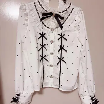 LIZLISA 오리지널 하트 도트 블라우스 화이트 x 블랙