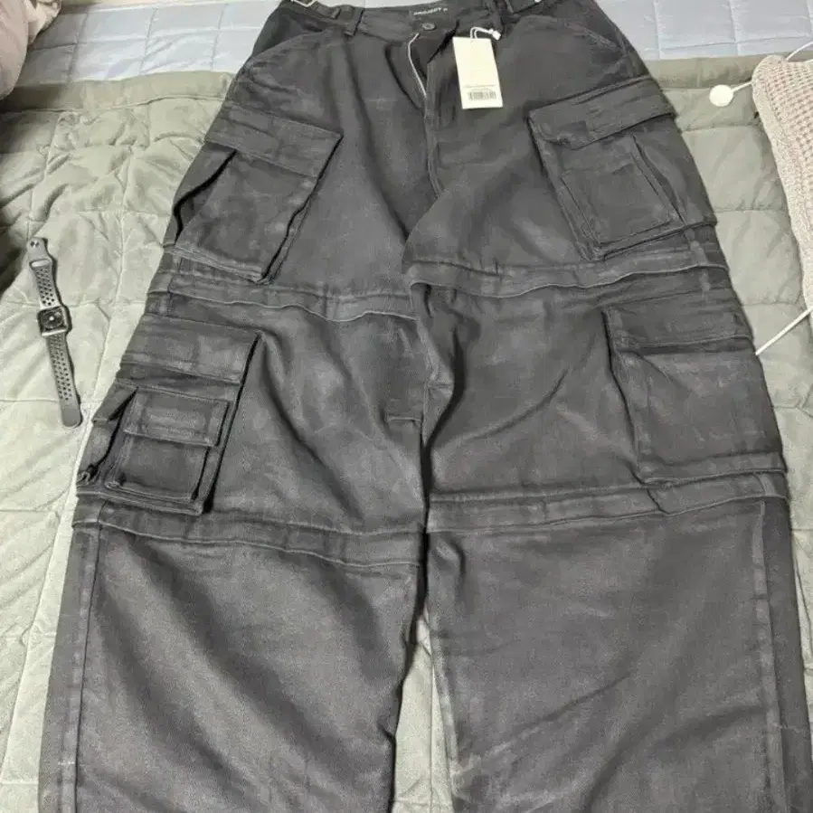 2] Project GR Convertible Tactical Cargo Pants Black on Bunjang