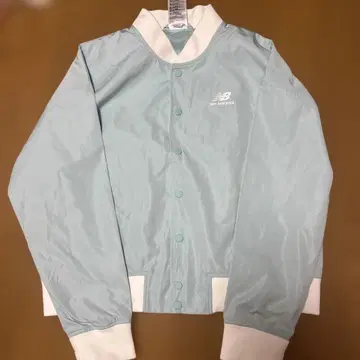 새상품 뉴발란스 윈드 풀집업 봄버 자켓 점퍼
