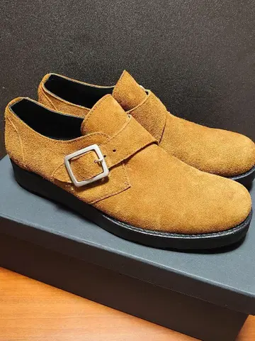 ISAMU KATAYAMA BACKLASH 싱글 몽크 스트랩 단화