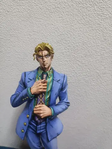 요시카게 키라 피규어 재도색