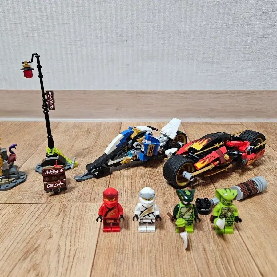 Lego Ninjago 9441 Kai's Blade Cycle #닌자고,#레고,#카이 on Bunjang