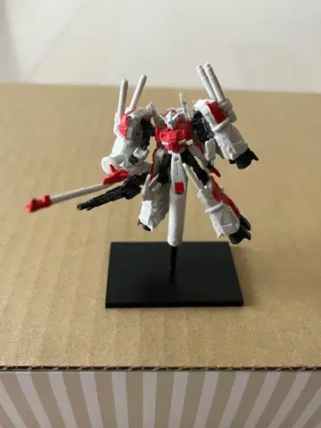 건담 컬렉션 DX8 Z 플러스 C1 BST형 허밍버드(빨간색)