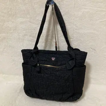 [ 컨디션 최상 ] 안나수이 퀼팅 토트백 블랙 숄더 A4