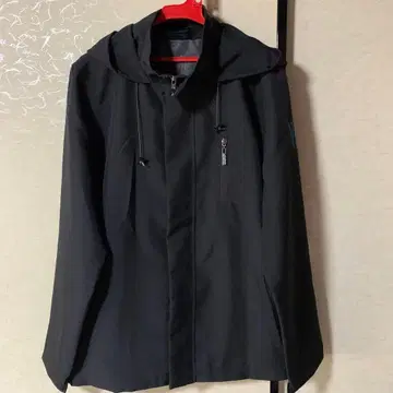 메테오 마운틴 파카 블랙 L 사이즈 파이널 판타지 VII