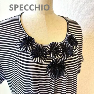 스페치오 보더 원피스 플라워 장식