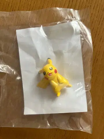 피카츄 피규어 let's go 피카츄
