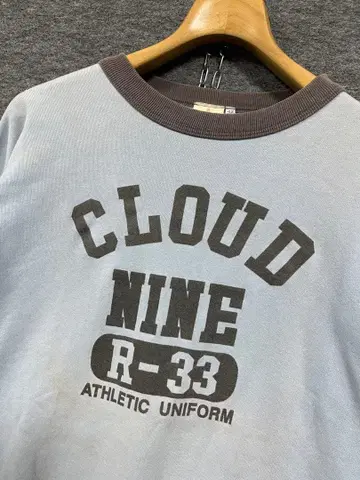 인기 투문 투톤 스며든 프린트 절개 맨투맨 42/44XL