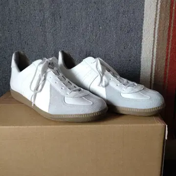 저먼 트레이너 타나카 유니버셜