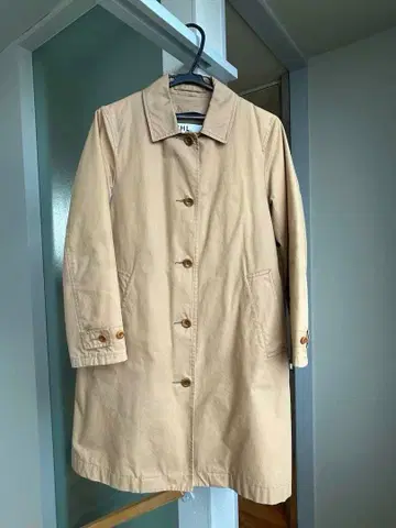 MHL 마가렛호웰 베이지 트렌치코트 충전솜 라이너 포함