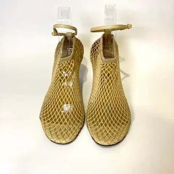 르탈론 LE TALON GRISE 6cm 라운드 네트 펌프스 M