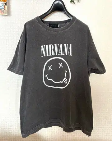 너바나 T셔츠