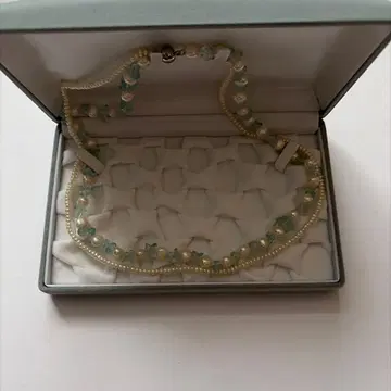 진주 목걸이 쟝티르 키타카미