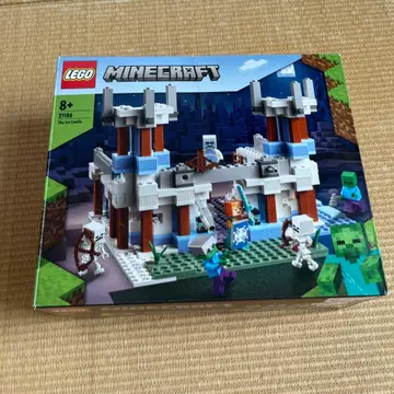 LEGO Minecraft 21186 더 아이스 캐슬