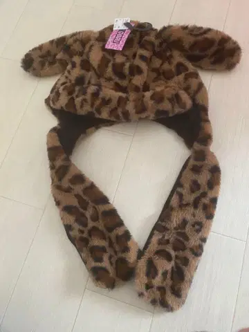 택 포함 새상품 코갸루 토끼 귀 쫑긋쫑긋 귀 표범 무늬 56cm