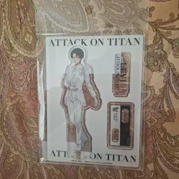 진격의 거인 Black&White ver. 아크릴 스탠드 리바이