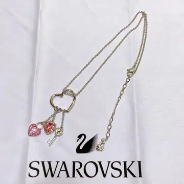 Swarovski 하트형 펜던트 목걸이