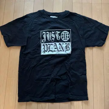 [ 한정판 ] VALLAD IO 블랙 T셔츠