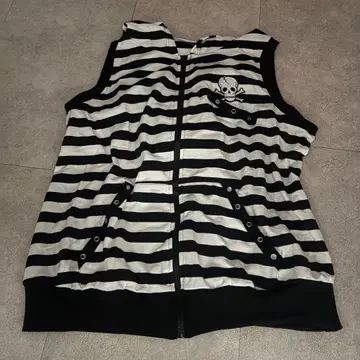 y2k 보더 스컬 design tops grunge archive