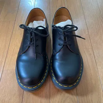 닥터마틴 3홀 UK5
